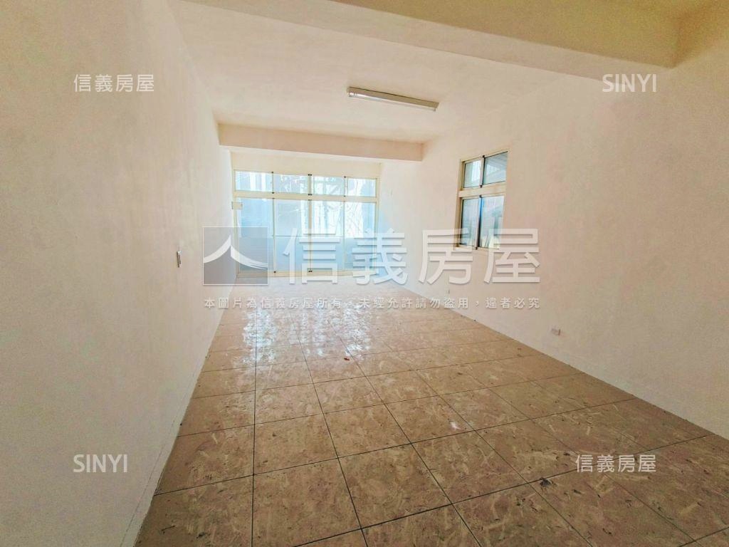 近大明高中大坪數邊間透天房屋室內格局與周邊環境