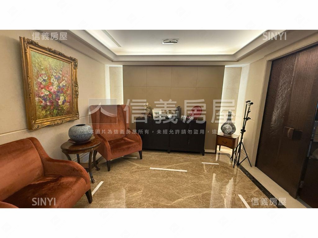 帝寶之王－層峰豪景大戶房屋室內格局與周邊環境