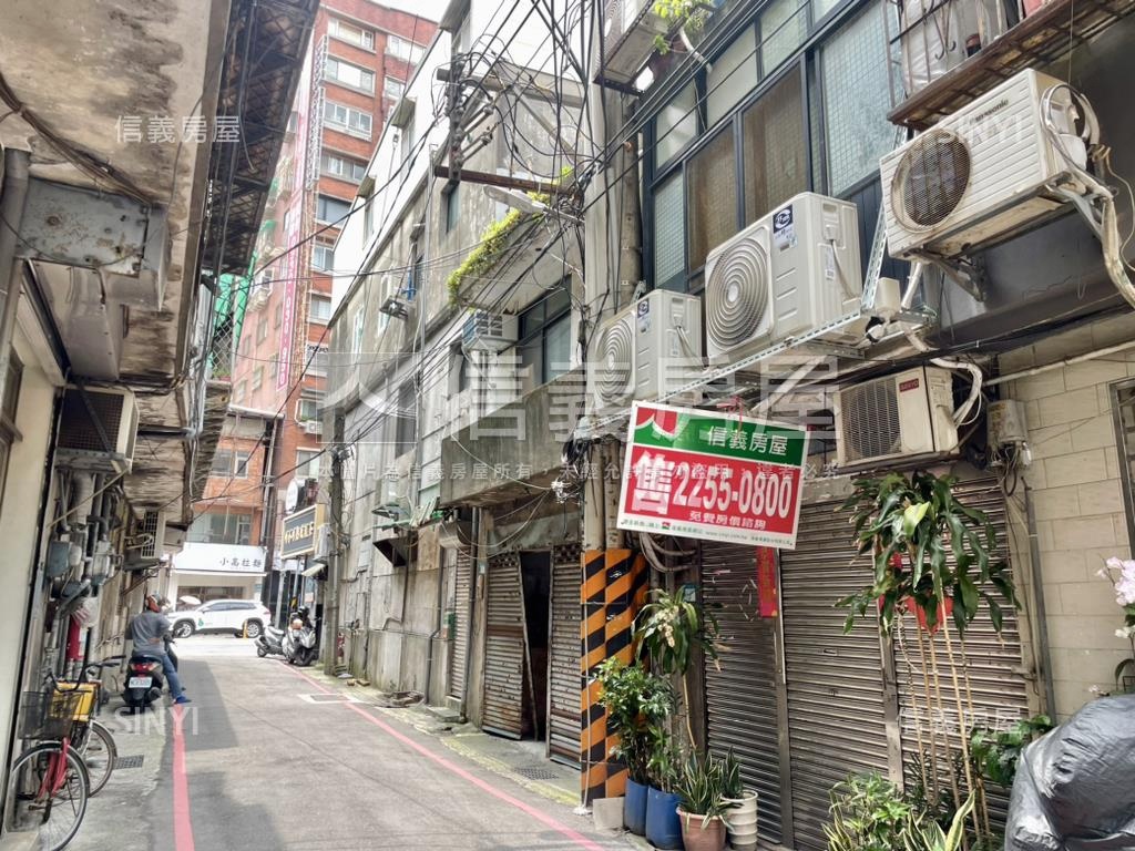 商業區透天！稀有請把握房屋室內格局與周邊環境