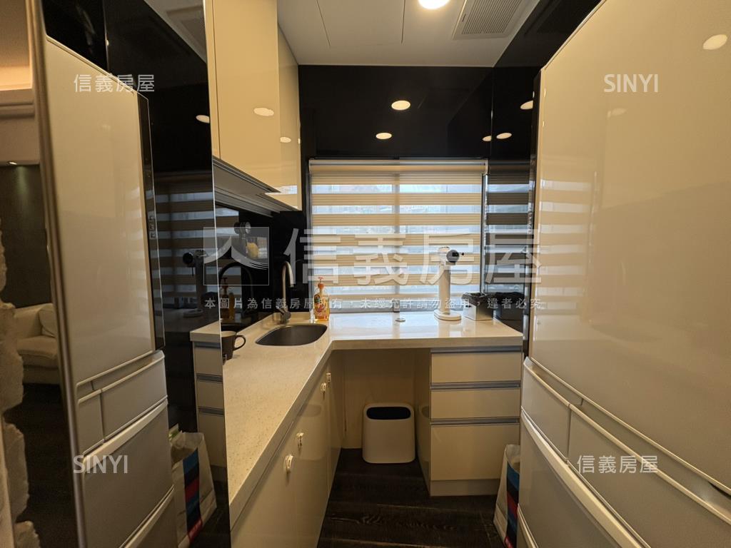 世貿１０１純鋼骨屋況佳房屋室內格局與周邊環境