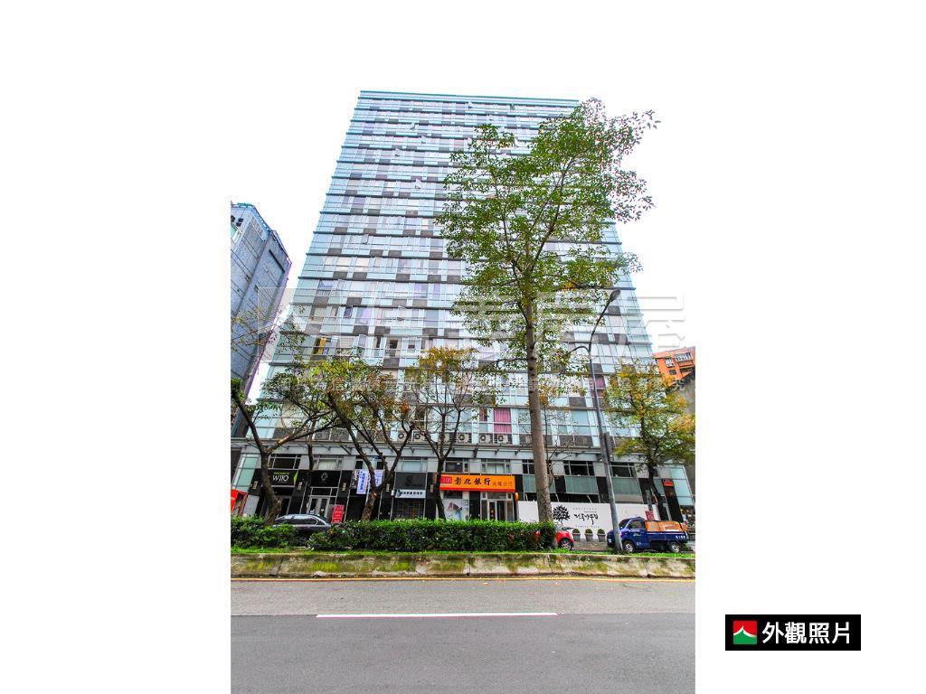 世貿１０１純鋼骨屋況佳房屋室內格局與周邊環境