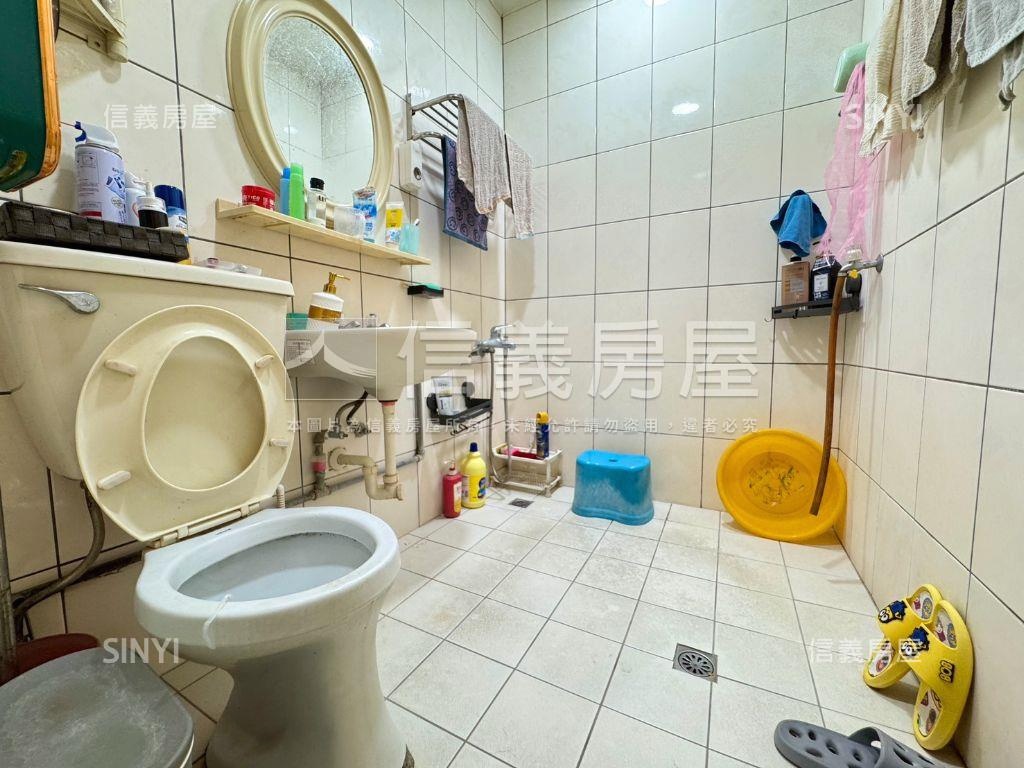 小資成家方正美寓房屋室內格局與周邊環境