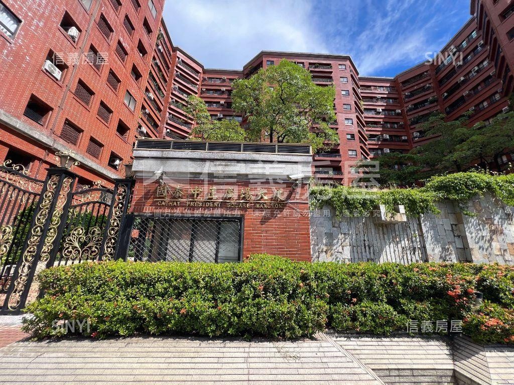 文化中心國泰廣場三房平車房屋室內格局與周邊環境