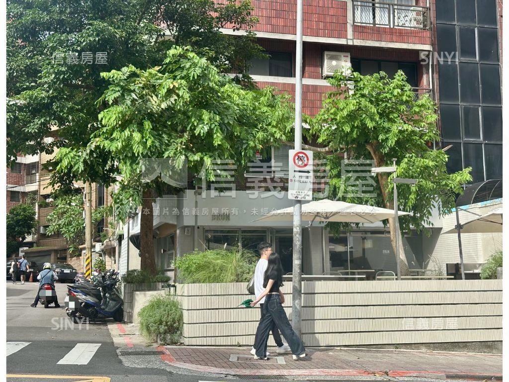 天母西路正三角窗黃金店面房屋室內格局與周邊環境