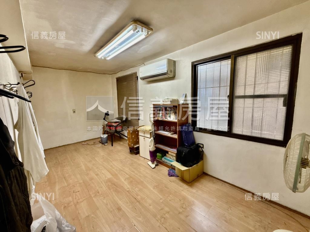 光復路４．９米面寬邊間透房屋室內格局與周邊環境