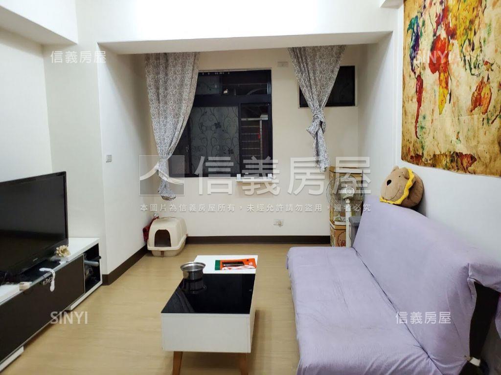 成功座標低總套房房屋室內格局與周邊環境