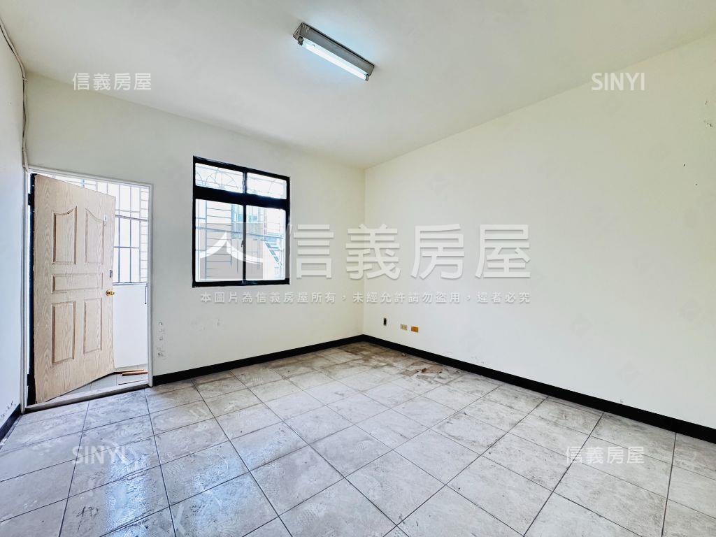 仁雄商圈金鑽大地坪透店房屋室內格局與周邊環境