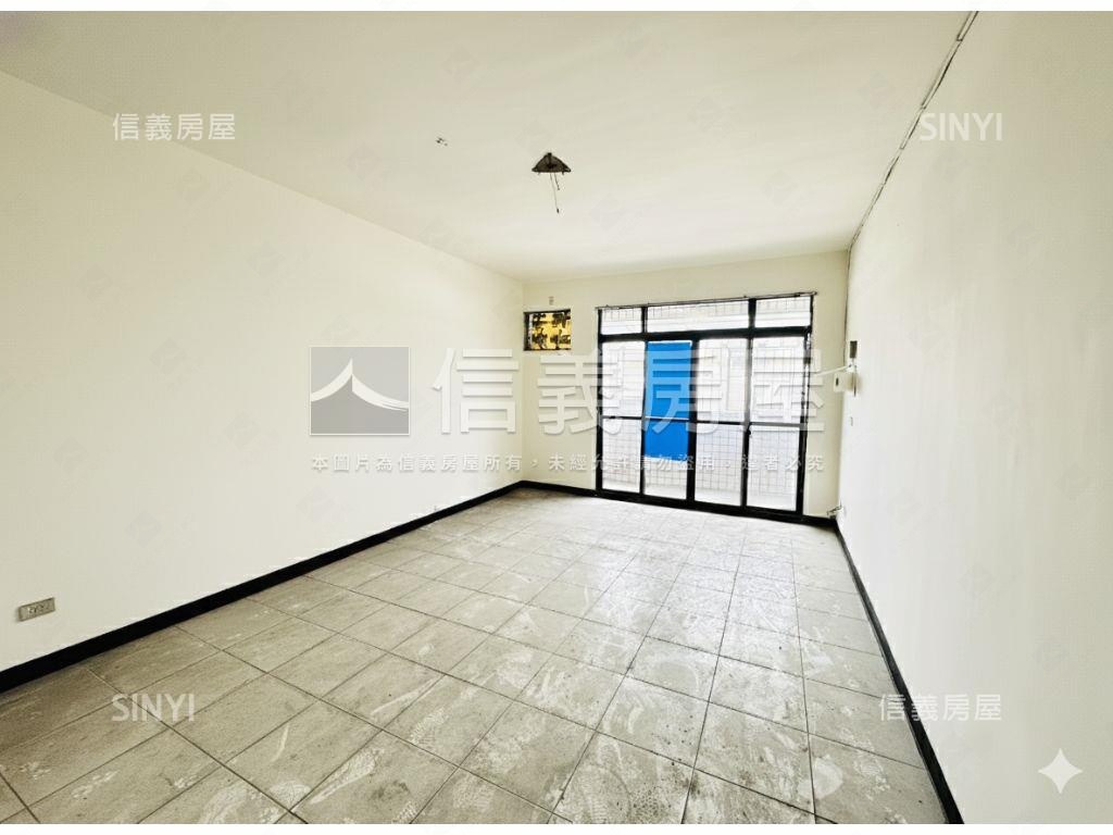 仁雄商圈金鑽大地坪透店房屋室內格局與周邊環境