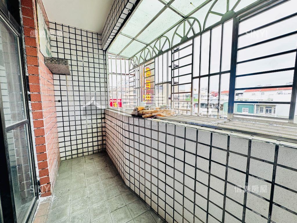 仁雄商圈金鑽大地坪透店房屋室內格局與周邊環境