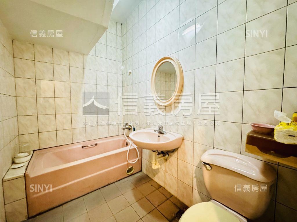 仁雄商圈金鑽大地坪透店房屋室內格局與周邊環境