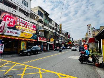 仁雄商圈金鑽大地坪透店