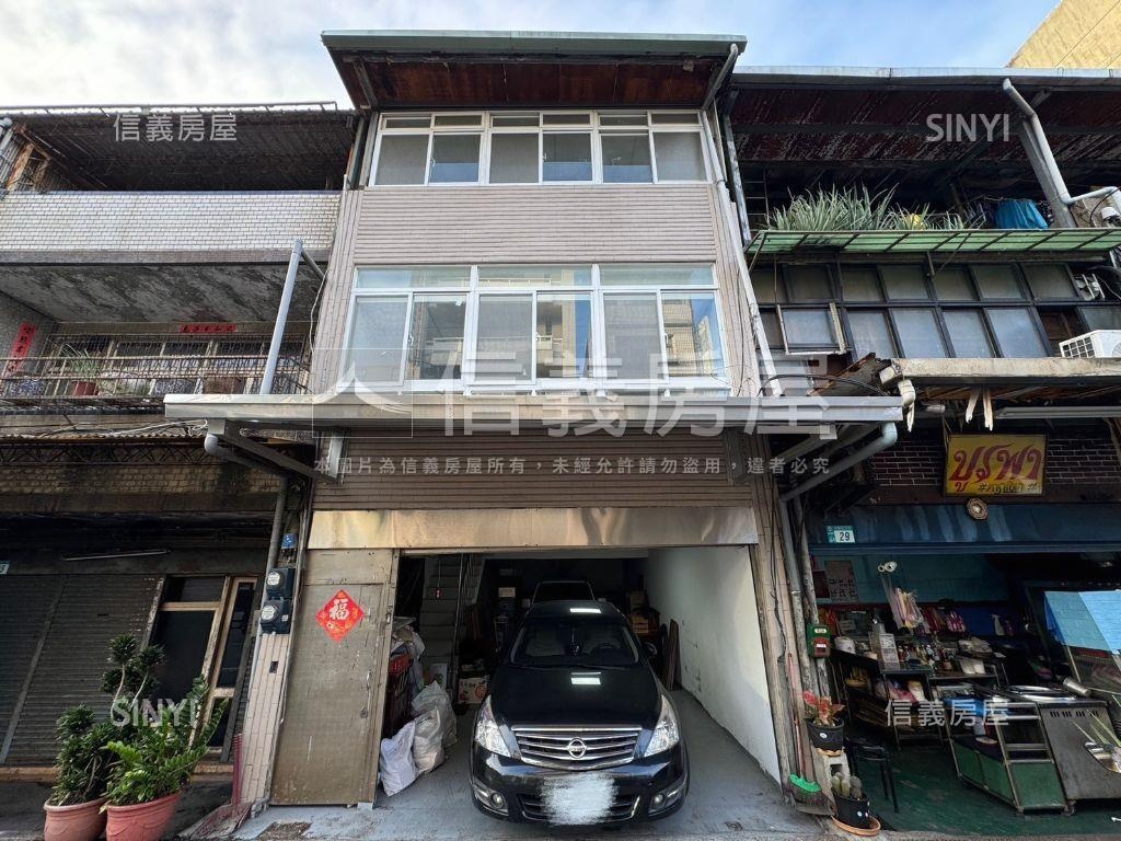 成泰路透天正馬路房屋室內格局與周邊環境