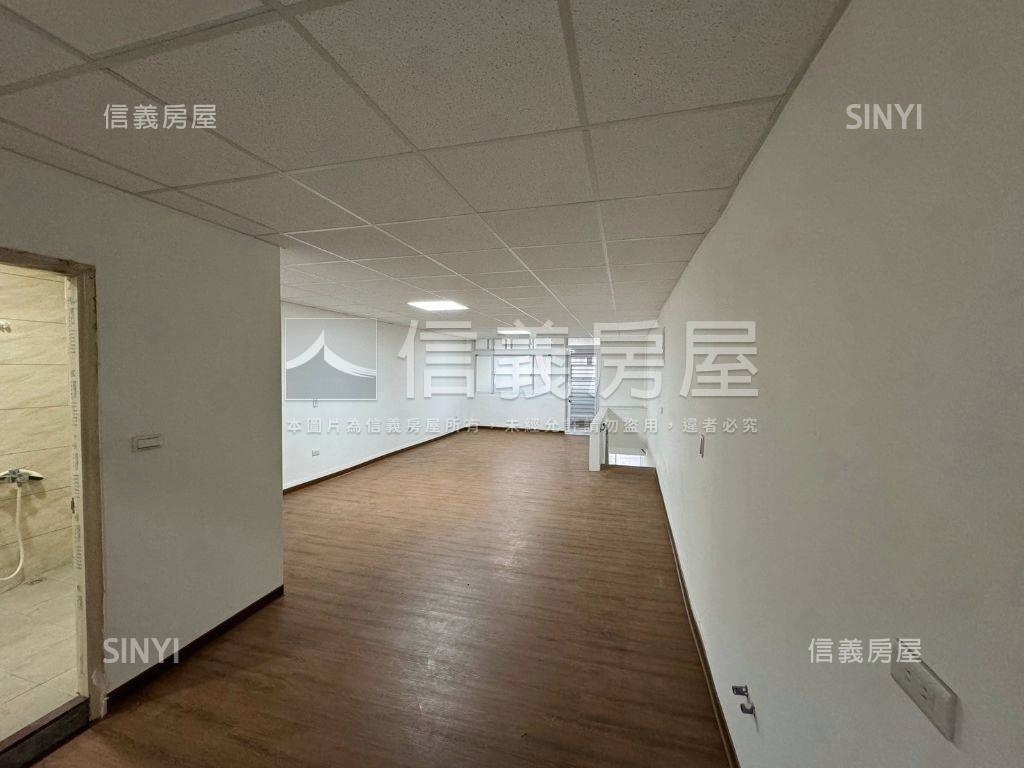 成泰路透天正馬路房屋室內格局與周邊環境