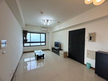 【春天２館】三房車位