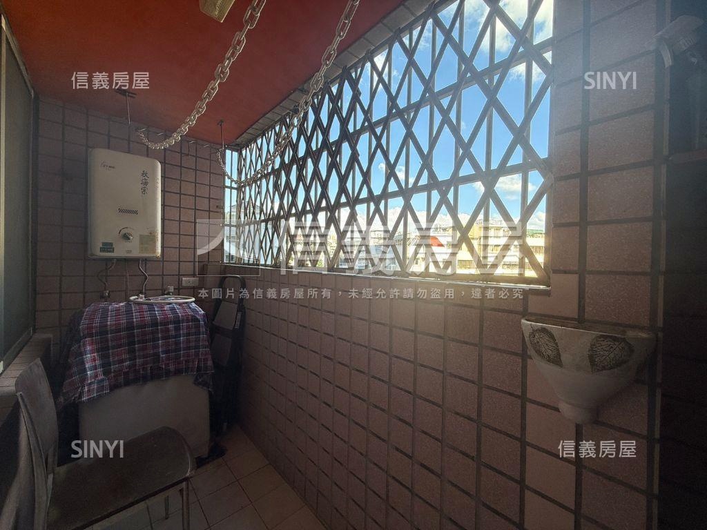 維斯康堤大２房２衛浴車位房屋室內格局與周邊環境