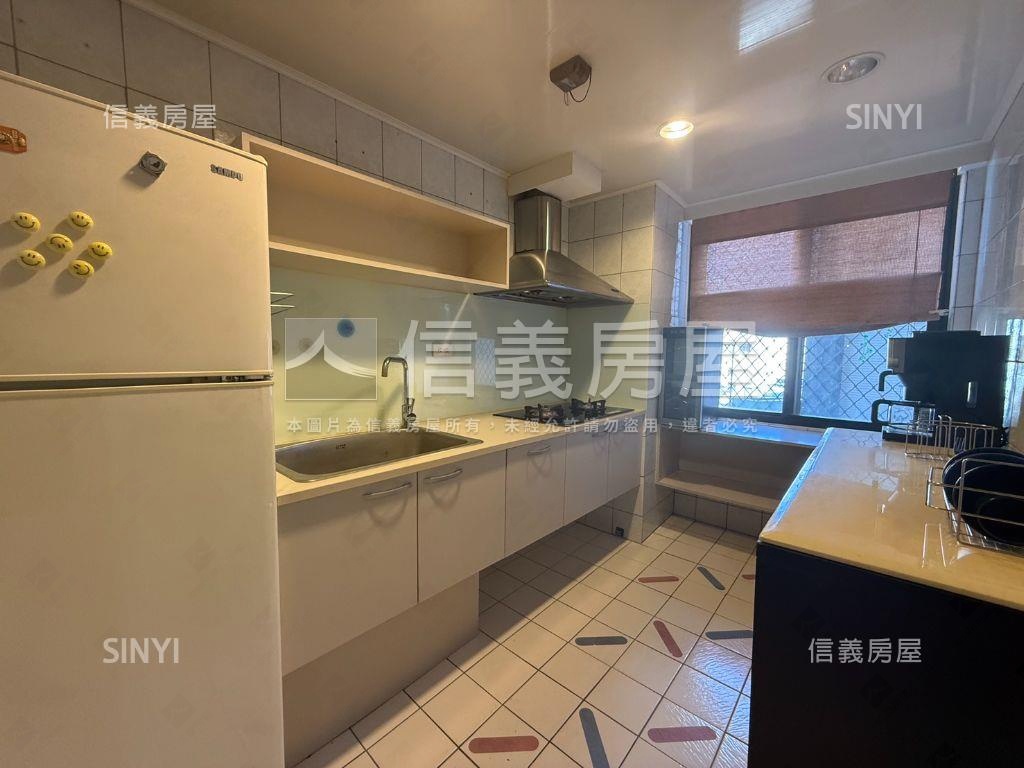 維斯康堤大２房２衛浴車位房屋室內格局與周邊環境