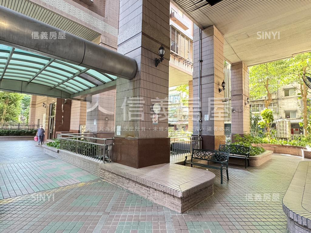 興亞華中園中園邊間兩房房屋室內格局與周邊環境