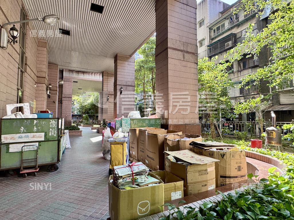 興亞華中園中園邊間兩房房屋室內格局與周邊環境