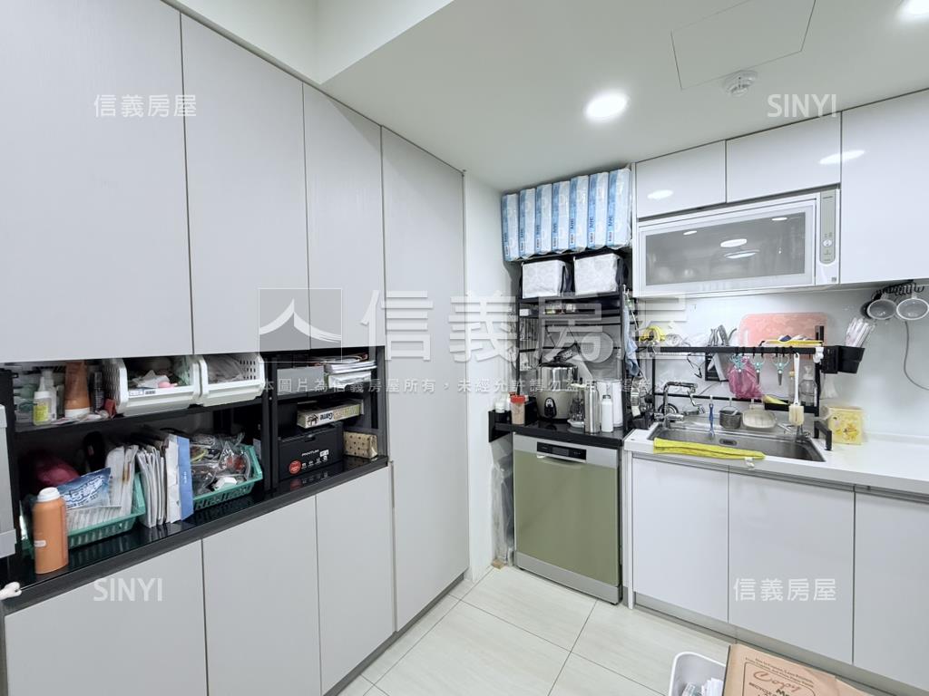 東橋綠海質感美三房平車房屋室內格局與周邊環境