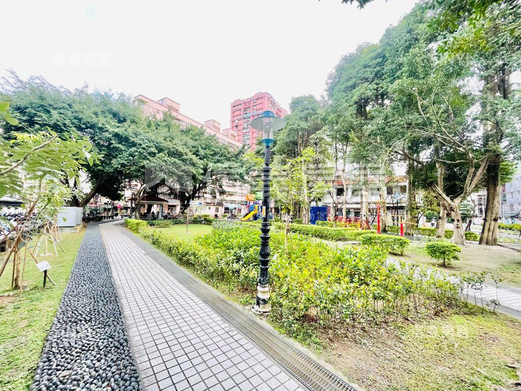 近捷運大空間２樓房屋室內格局與周邊環境