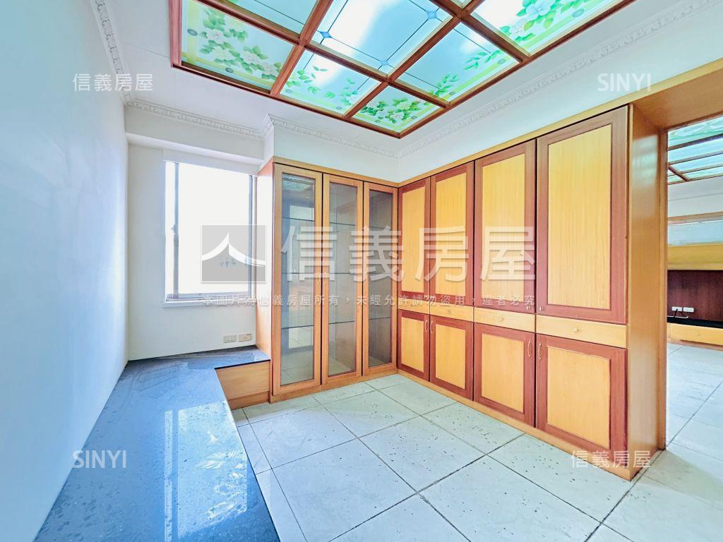 低總價大空間雙併美屋房屋室內格局與周邊環境