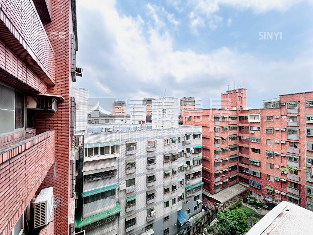低總價大空間雙併美屋房屋室內格局與周邊環境