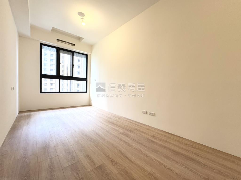 鑄玥採光兩房車位房屋室內格局與周邊環境