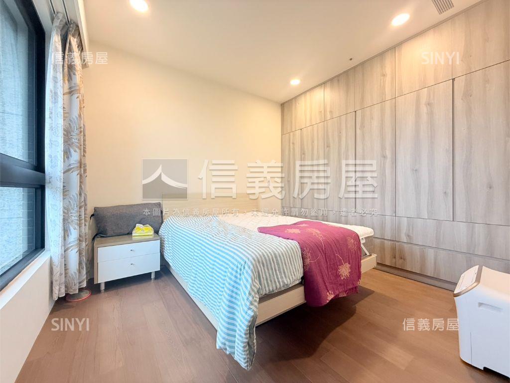 遠雄百富高樓河景２房車位房屋室內格局與周邊環境