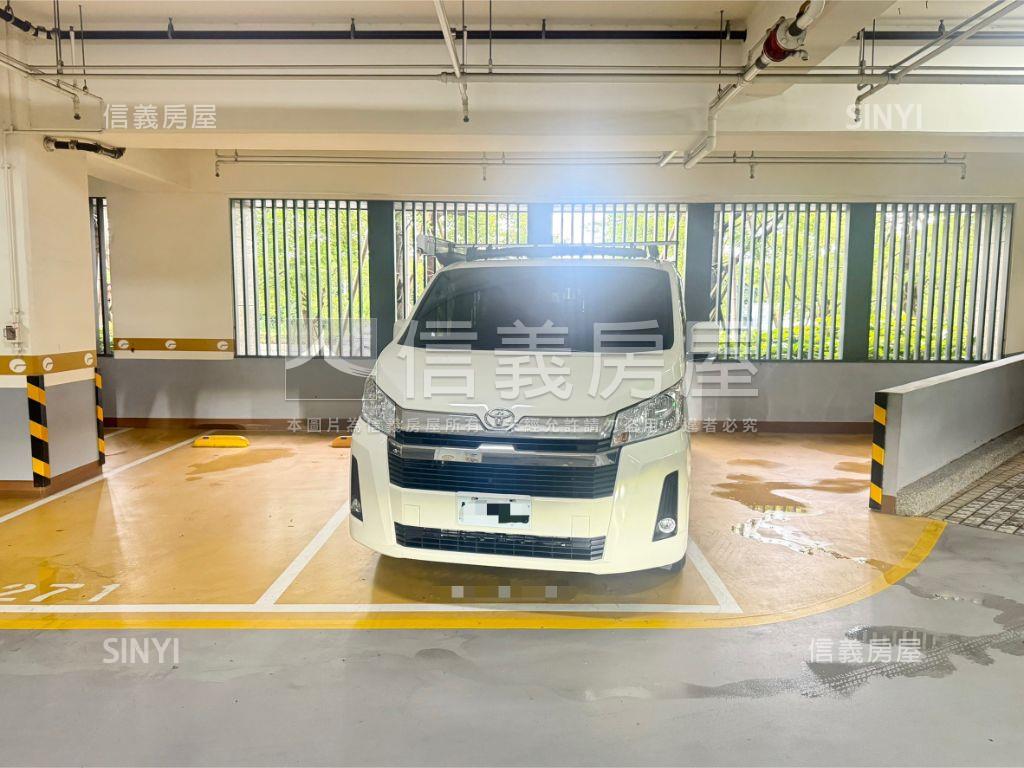 遠雄百富高樓河景２房車位房屋室內格局與周邊環境