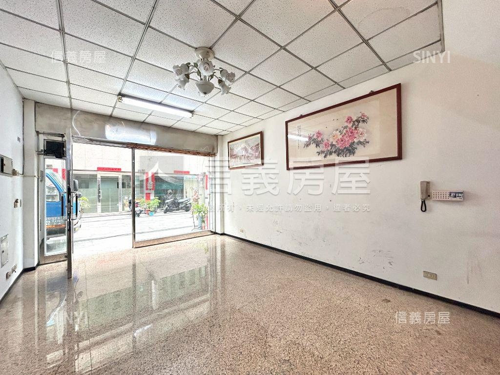 專任八期優質透店房屋室內格局與周邊環境