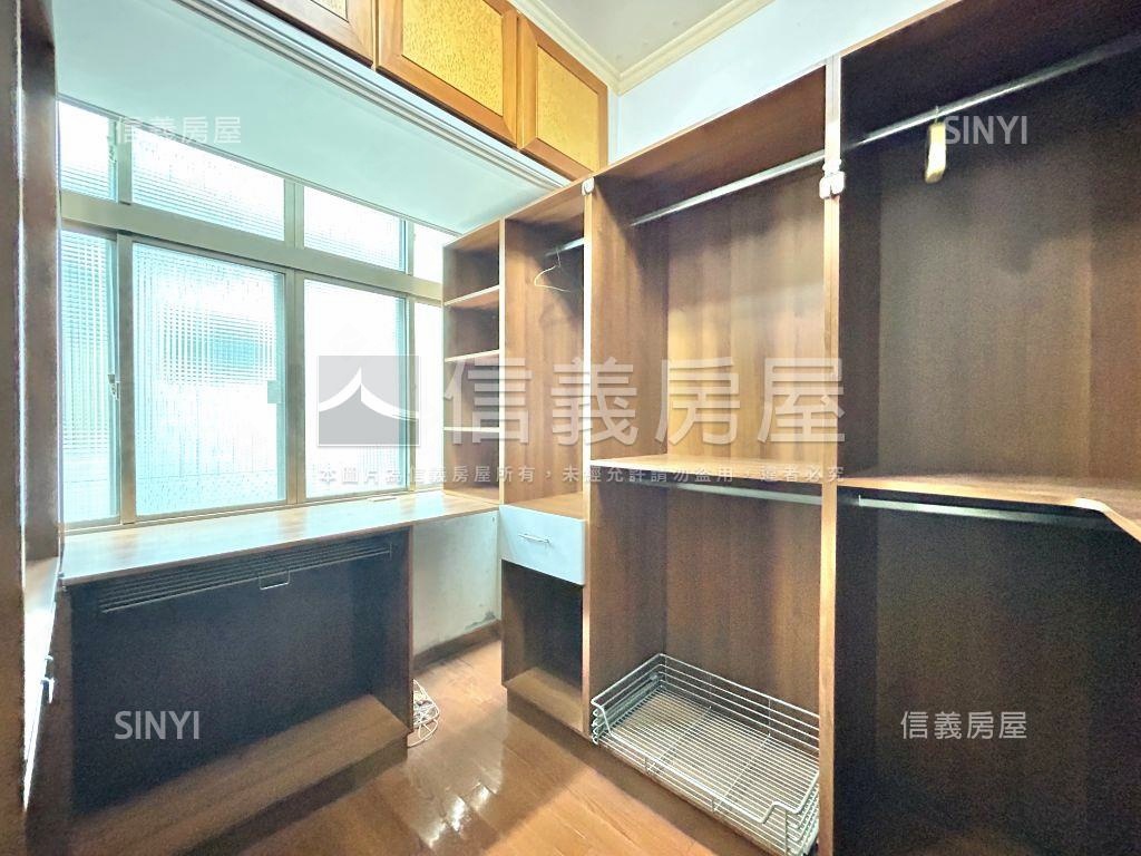 專任八期優質透店房屋室內格局與周邊環境