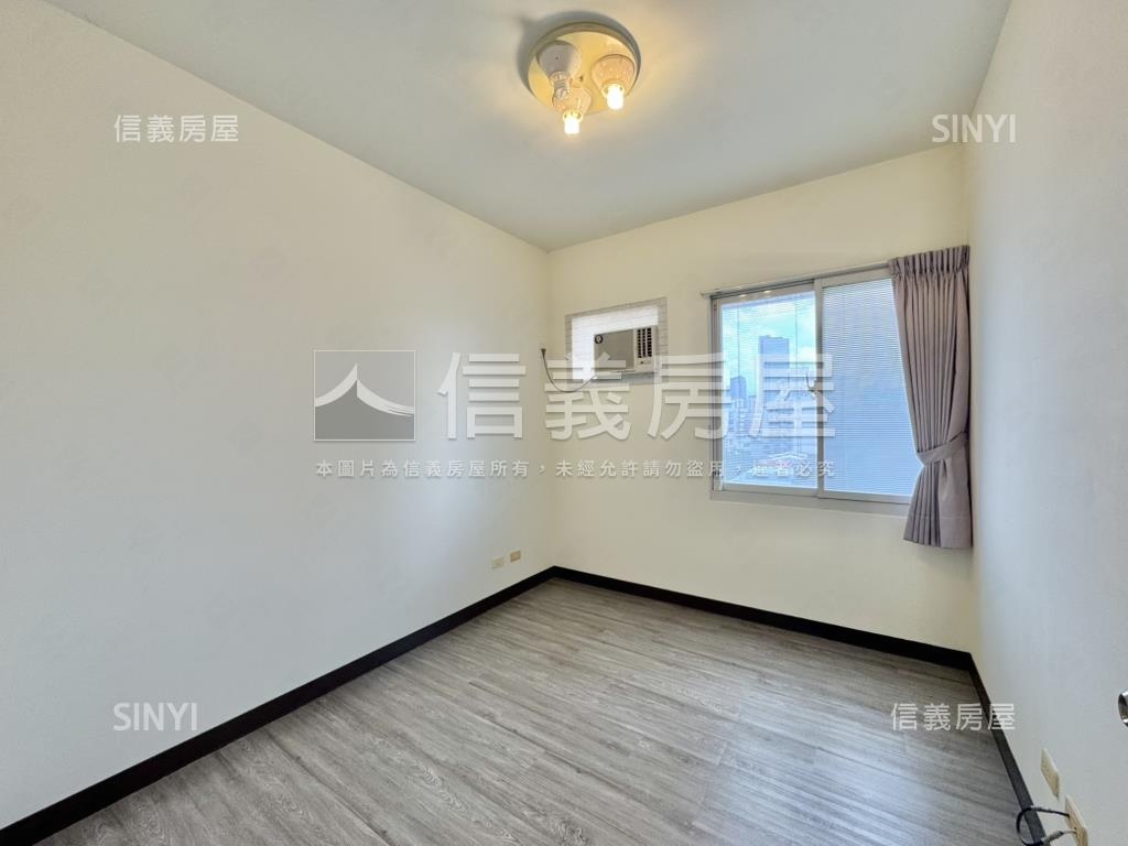 皇城帝寶高樓四房平車位房屋室內格局與周邊環境