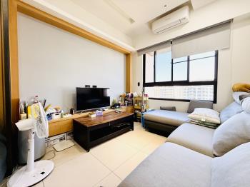 中都邊間採光二房車位