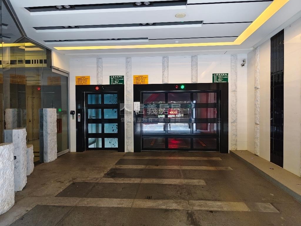 經貿１０１高樓２房房屋室內格局與周邊環境