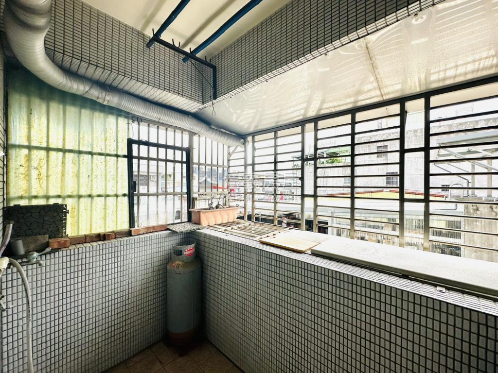 鶯桃路大空間美屋房屋室內格局與周邊環境