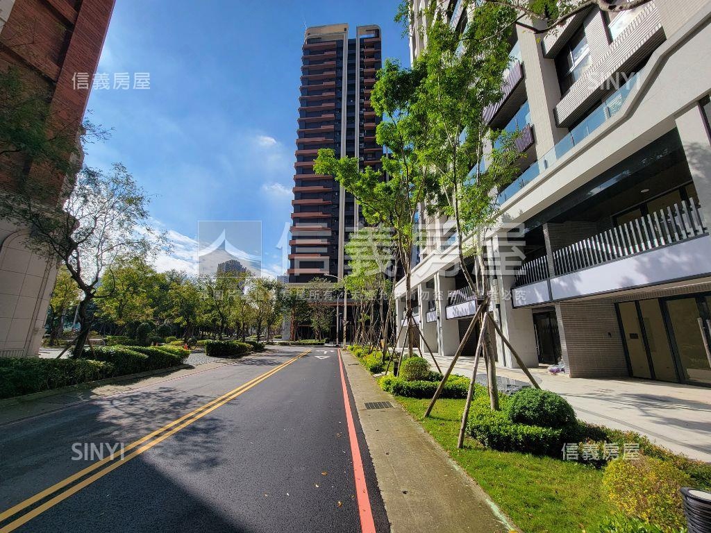 福鄉至馥。Ｓ３—３２店面房屋室內格局與周邊環境