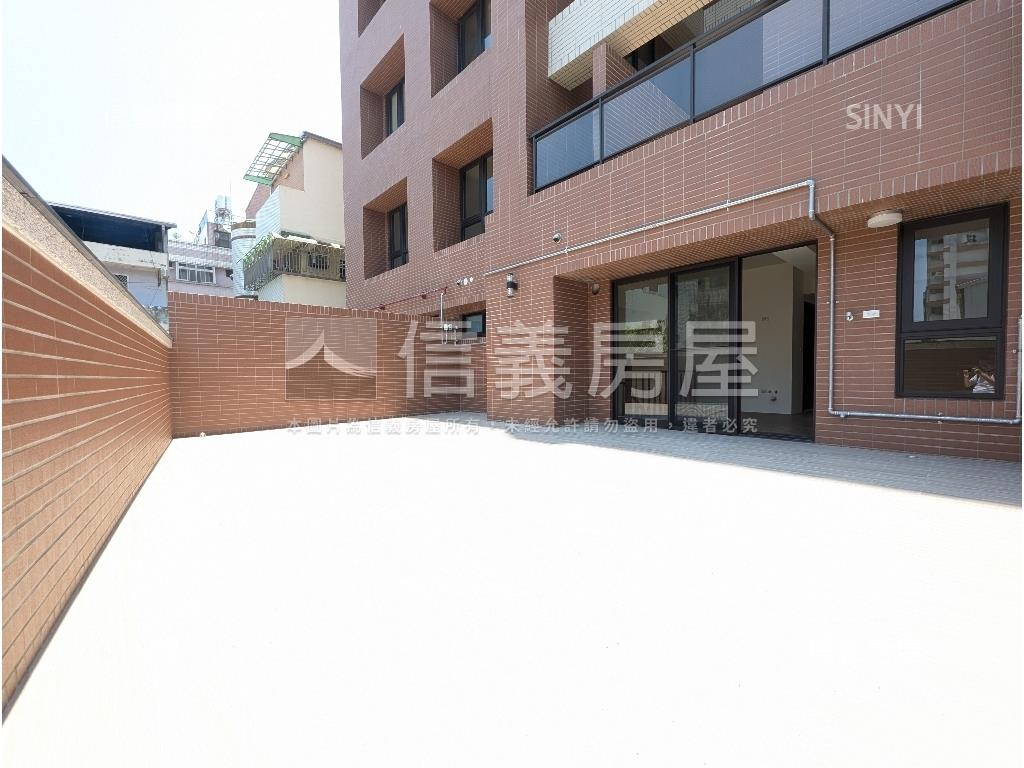 茵之伴大面寬邊間金店面房屋室內格局與周邊環境