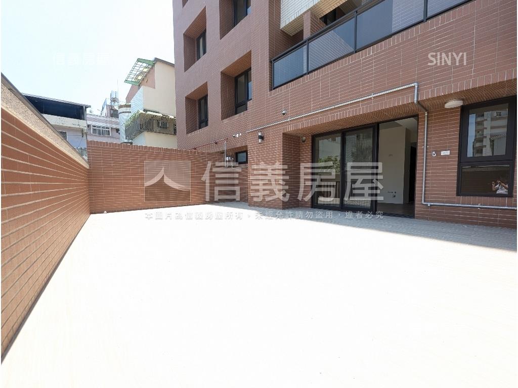 茵之伴大面寬邊間金店面房屋室內格局與周邊環境