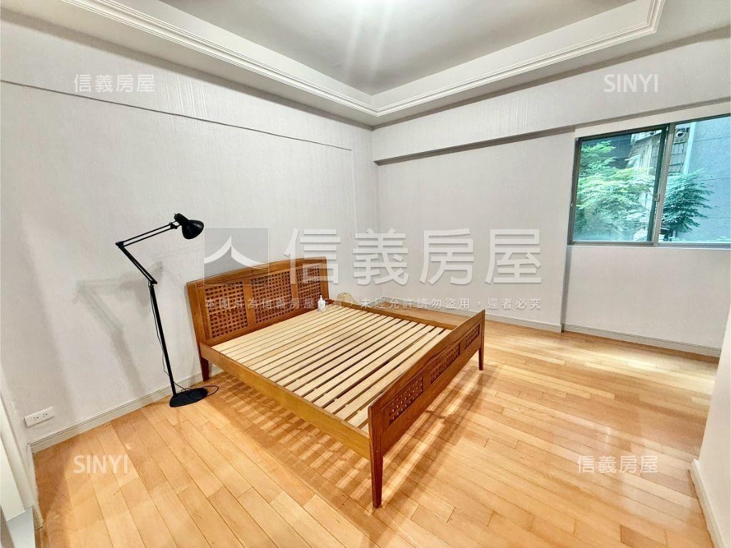 台北市精華地段大３房房屋室內格局與周邊環境