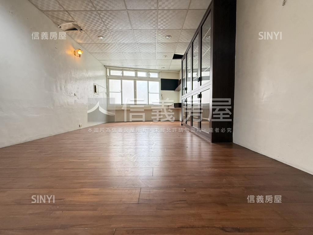 瑞隆商圈正街稀有透天房屋室內格局與周邊環境