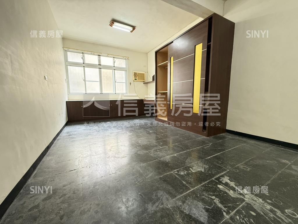 瑞隆商圈正街稀有透天房屋室內格局與周邊環境