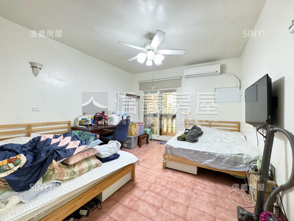 近科工館‧車庫透天房屋室內格局與周邊環境