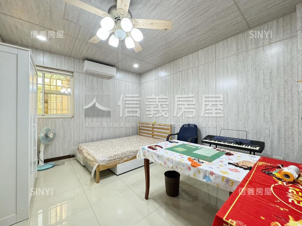 近科工館‧車庫透天房屋室內格局與周邊環境