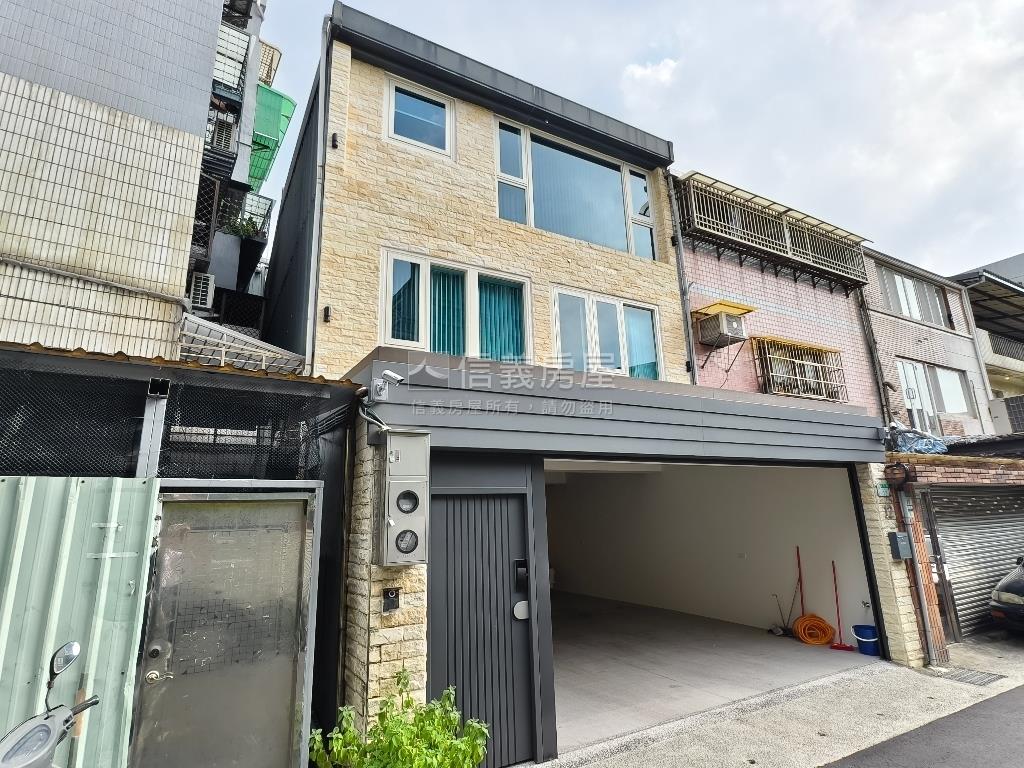 透天車庫豪邸房屋室內格局與周邊環境