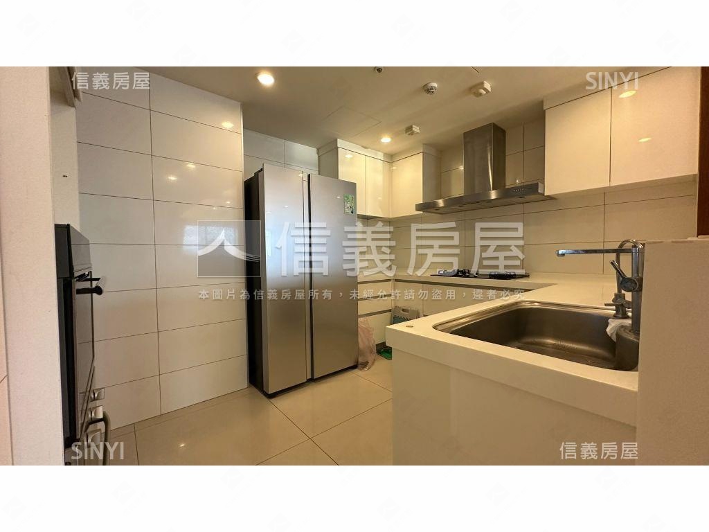 Ｗ太子中央公園Ｗ房屋室內格局與周邊環境