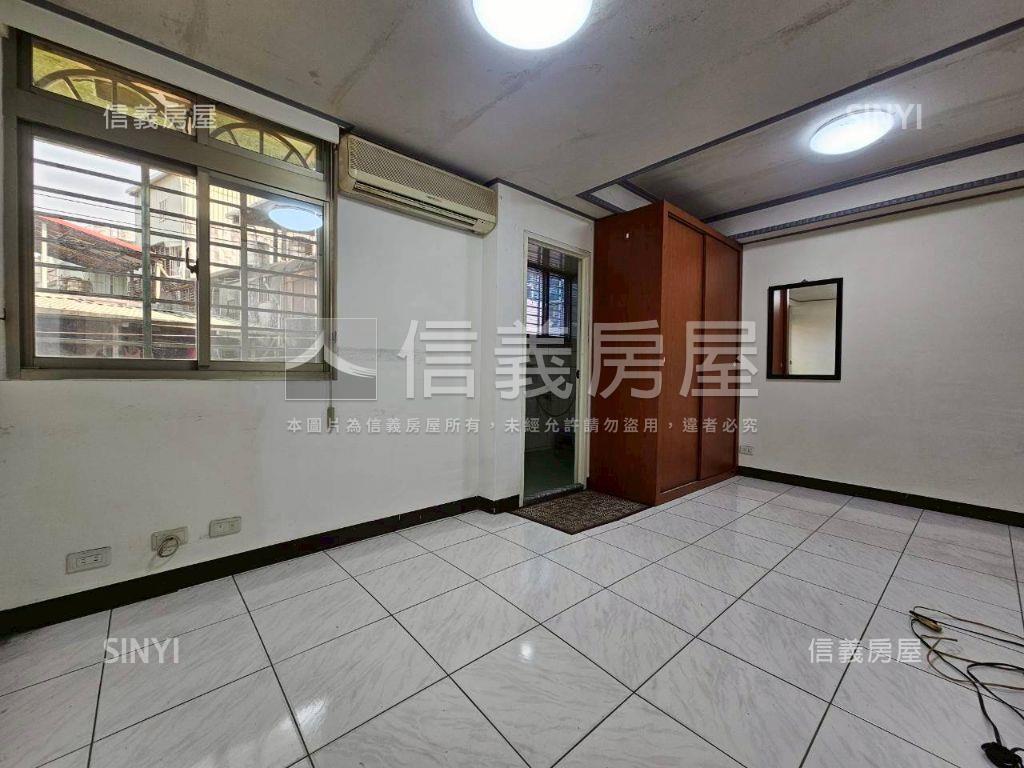 稀有！釋出安泰邊間透天宅房屋室內格局與周邊環境