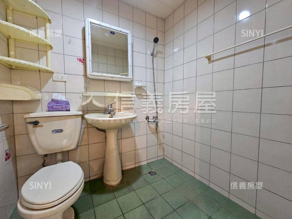 稀有！釋出安泰邊間透天宅房屋室內格局與周邊環境