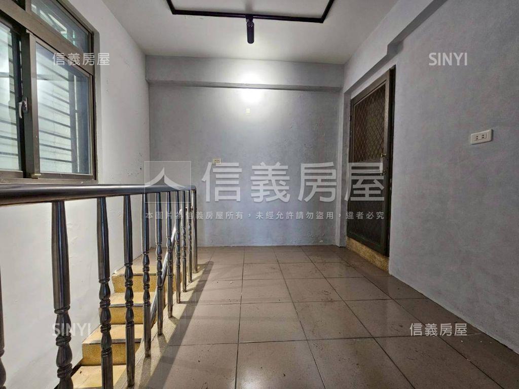 稀有！釋出安泰邊間透天宅房屋室內格局與周邊環境