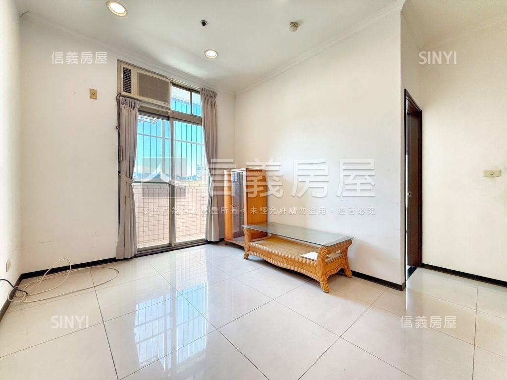 觀海極品Ｄ棟遠眺河景房屋室內格局與周邊環境