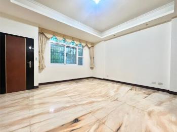 酷十期震後朝南美透天